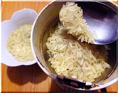 Rice for cleaning