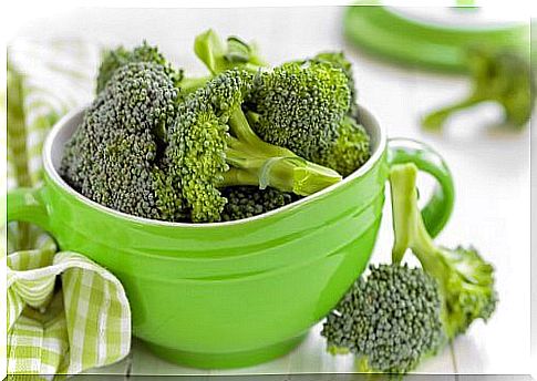 Broccoli: 6 reasons why you should eat it regularly