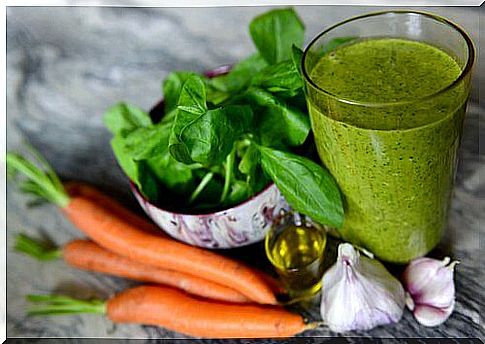 Lower blood pressure and cleanse the kidneys with green shakes