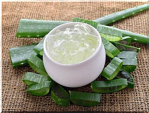 Aloe Vera against coated tongue 